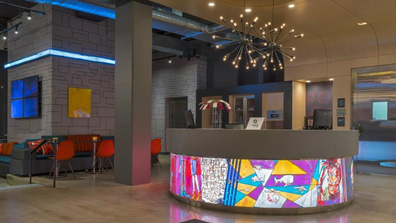 Aloft College Station Hotell Exteriör bild